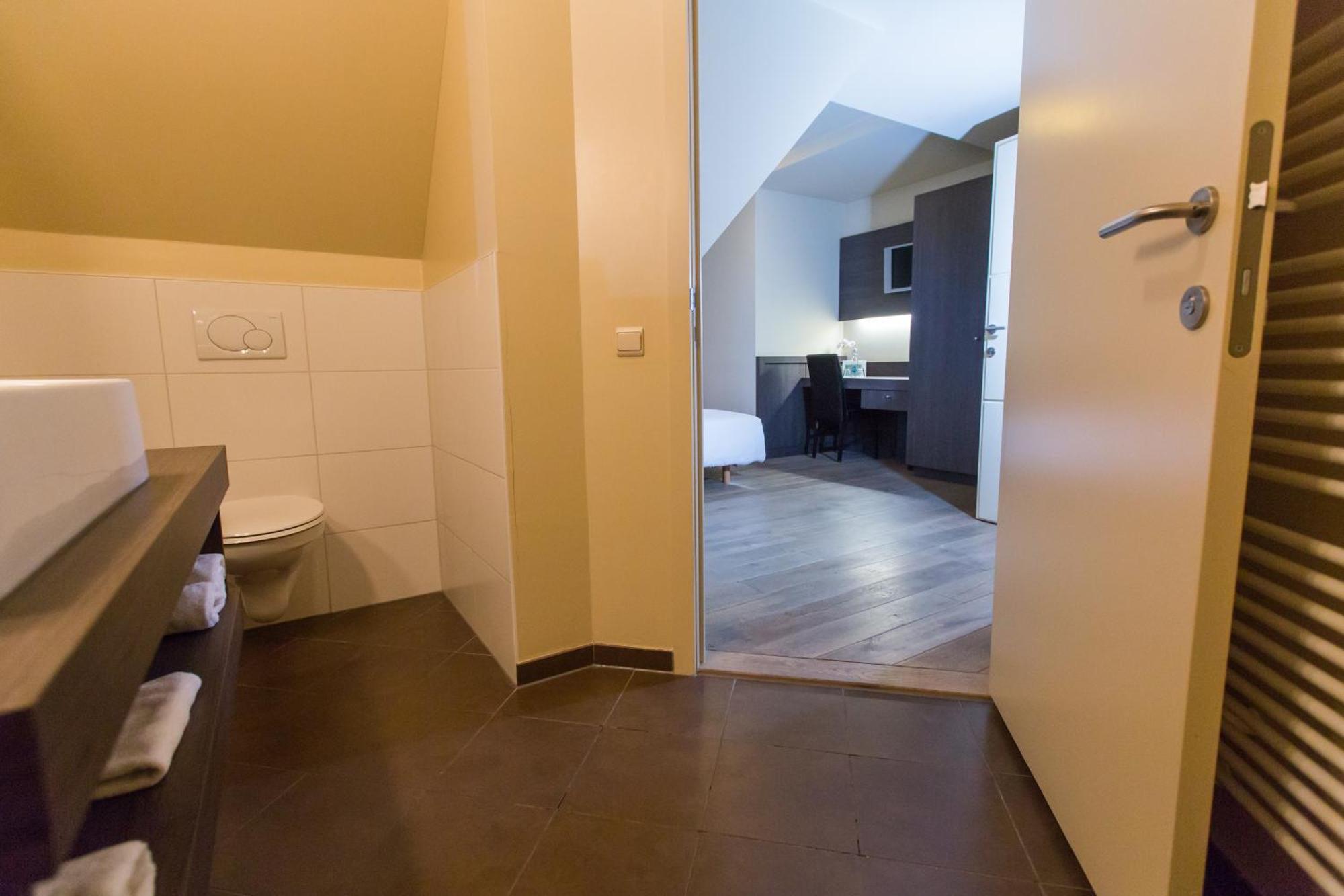Hotel De Spaenjerd Kinrooi エクステリア 写真